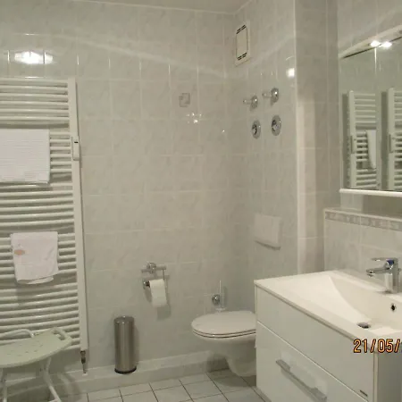Apartamento Ferienwohnung Rheinfeld *